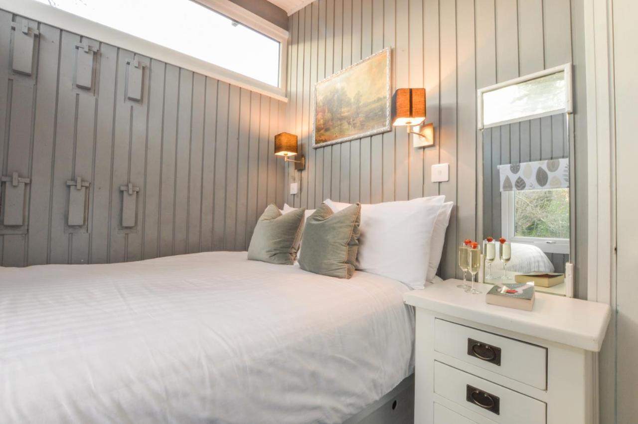 Loch Aweside Forest Cabins Dalavich Екстериор снимка