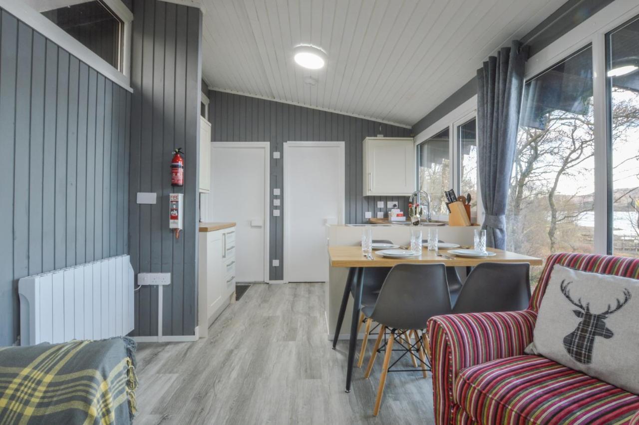 Loch Aweside Forest Cabins Dalavich Екстериор снимка