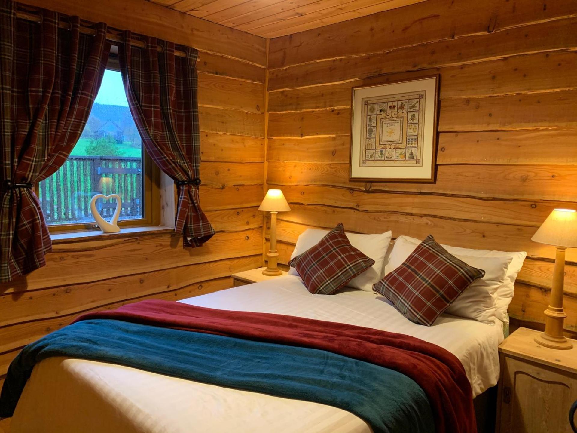 Loch Aweside Forest Cabins Dalavich Стая снимка